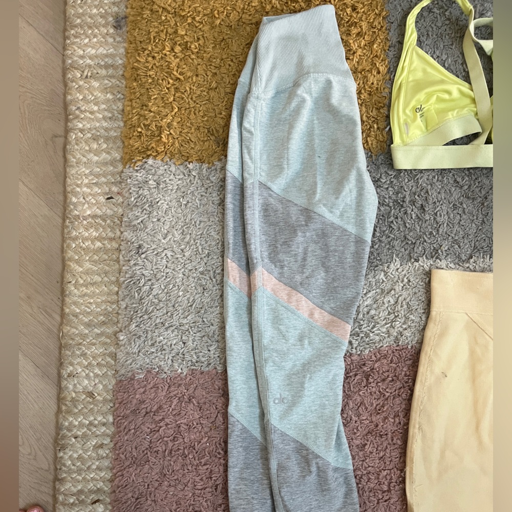 ALO Yoga Gray and Pink Leggings